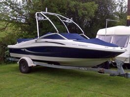 Sea Ray 185 Sport Wake Bowrider (2008)